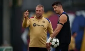 HLV Barca 'thấy có lỗi' vì học trò chấn thương